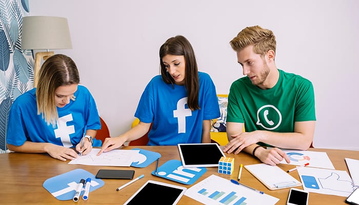 The art of dealing with the means of social communication media